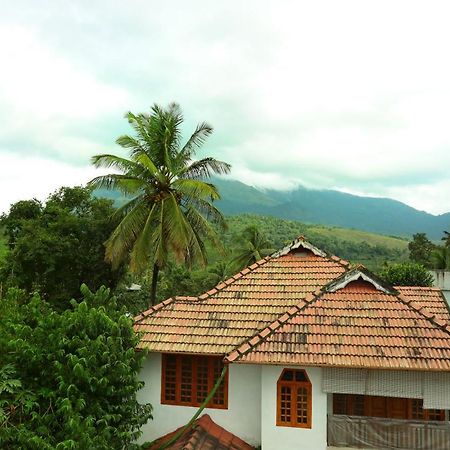 Oyo Home Heavenly Wayanad Vythiri Exterior photo